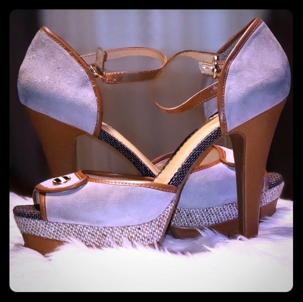 Jessica Simpson Barnaby heels
